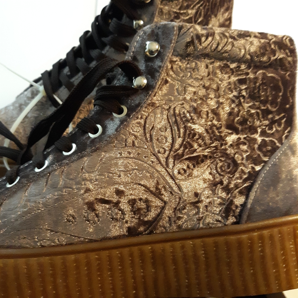 Qupid Women Size 9 High Top Platform Sneaker Shoes - Picture 4 of 7